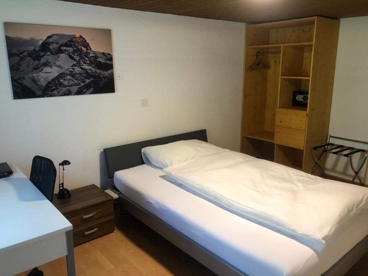 Hotel Freihof Гларус Экстерьер фото