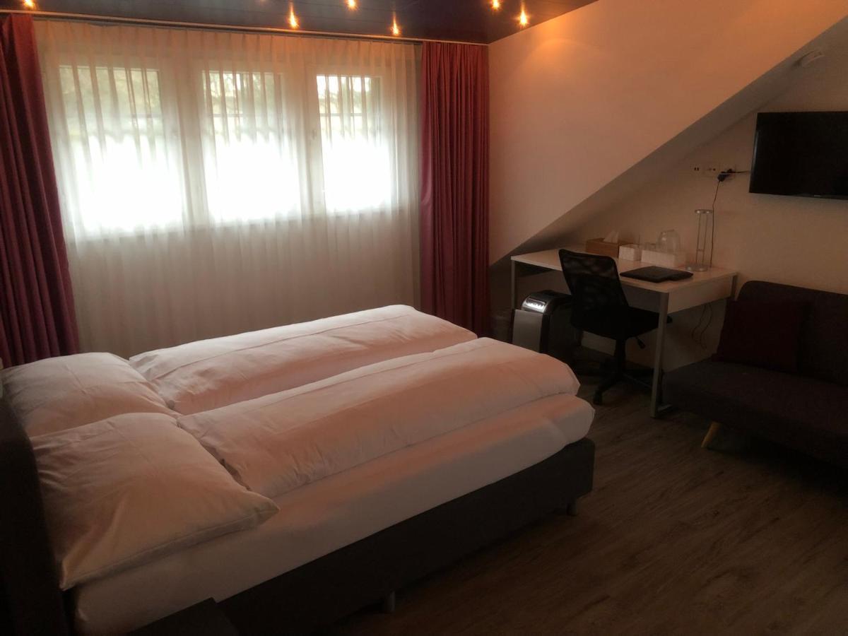 Hotel Freihof Гларус Экстерьер фото
